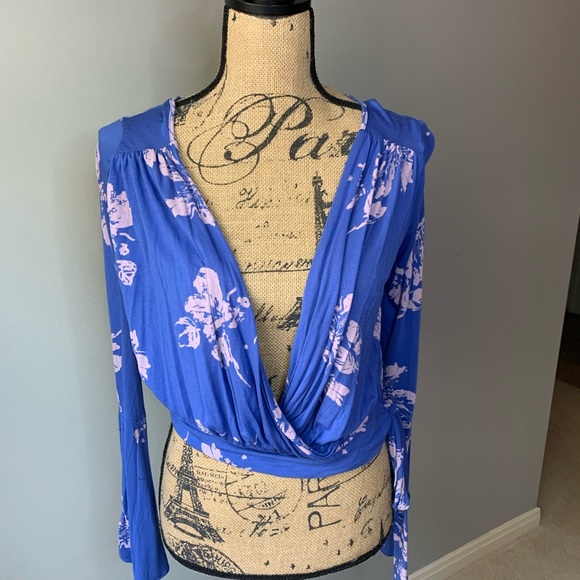 Free People Flowy Top - Picture 1 of 5